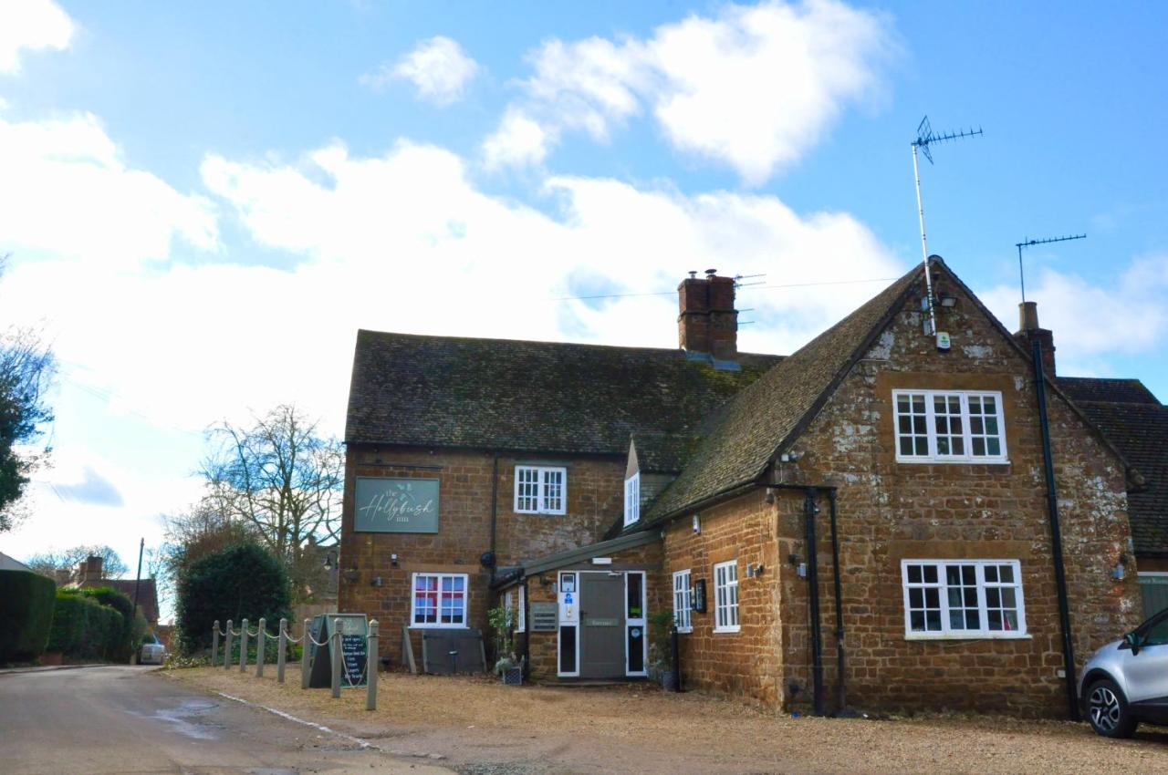 The Hollybush Inn And B&B Priors Marston エクステリア 写真